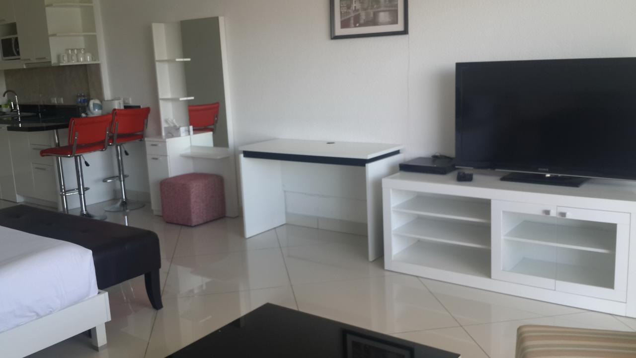 Apartamento View Talay 6 Pattaya Exterior foto