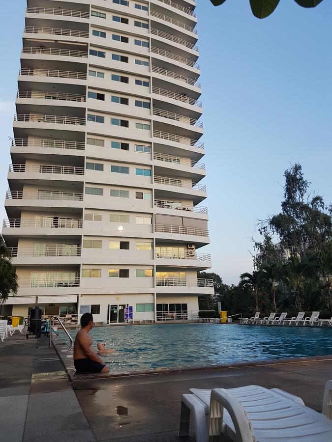 Apartamento View Talay 6 Pattaya Exterior foto